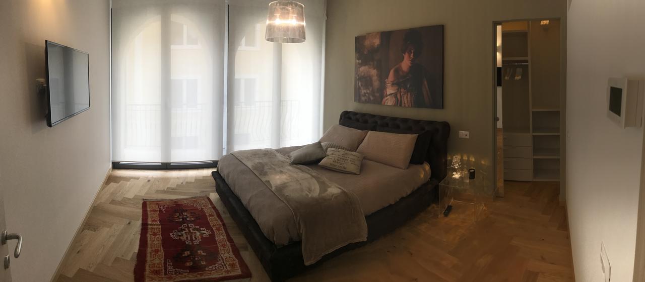 Suite La Castellana Torri Del Benaco Bagian luar foto